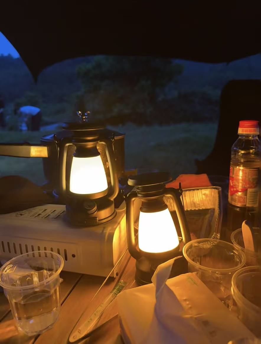 Vintage Camping Lamp